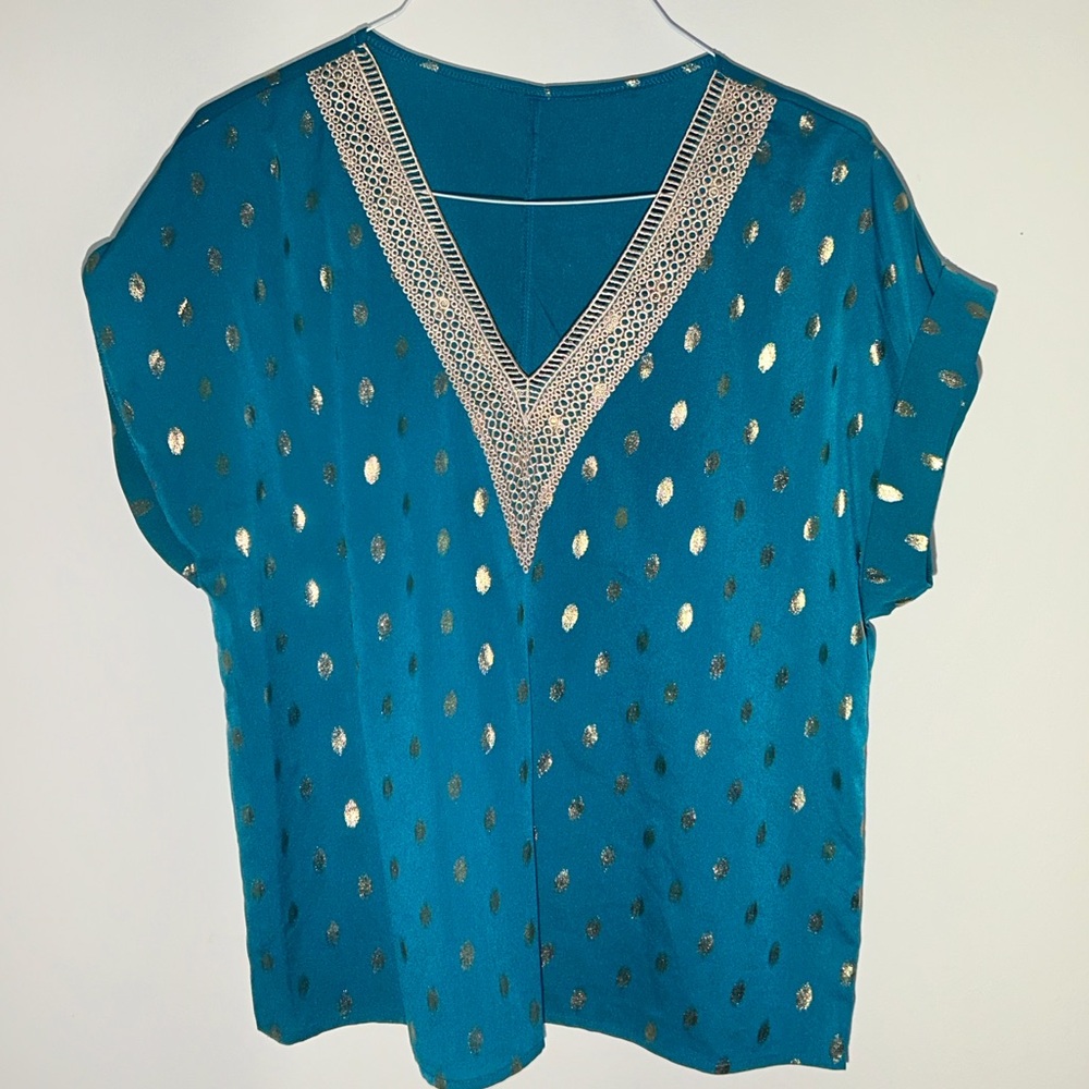 SHEIN Teal V-Neck Blouse with Gold Dot Accents & Embellishments. Size XL. NWOT.